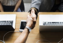 888 William Hill hands new MD role to Walker